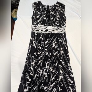 Adrianna Papell Sz 16 Floral Bodycon Dress in Black & White Abstract Rouch Waist